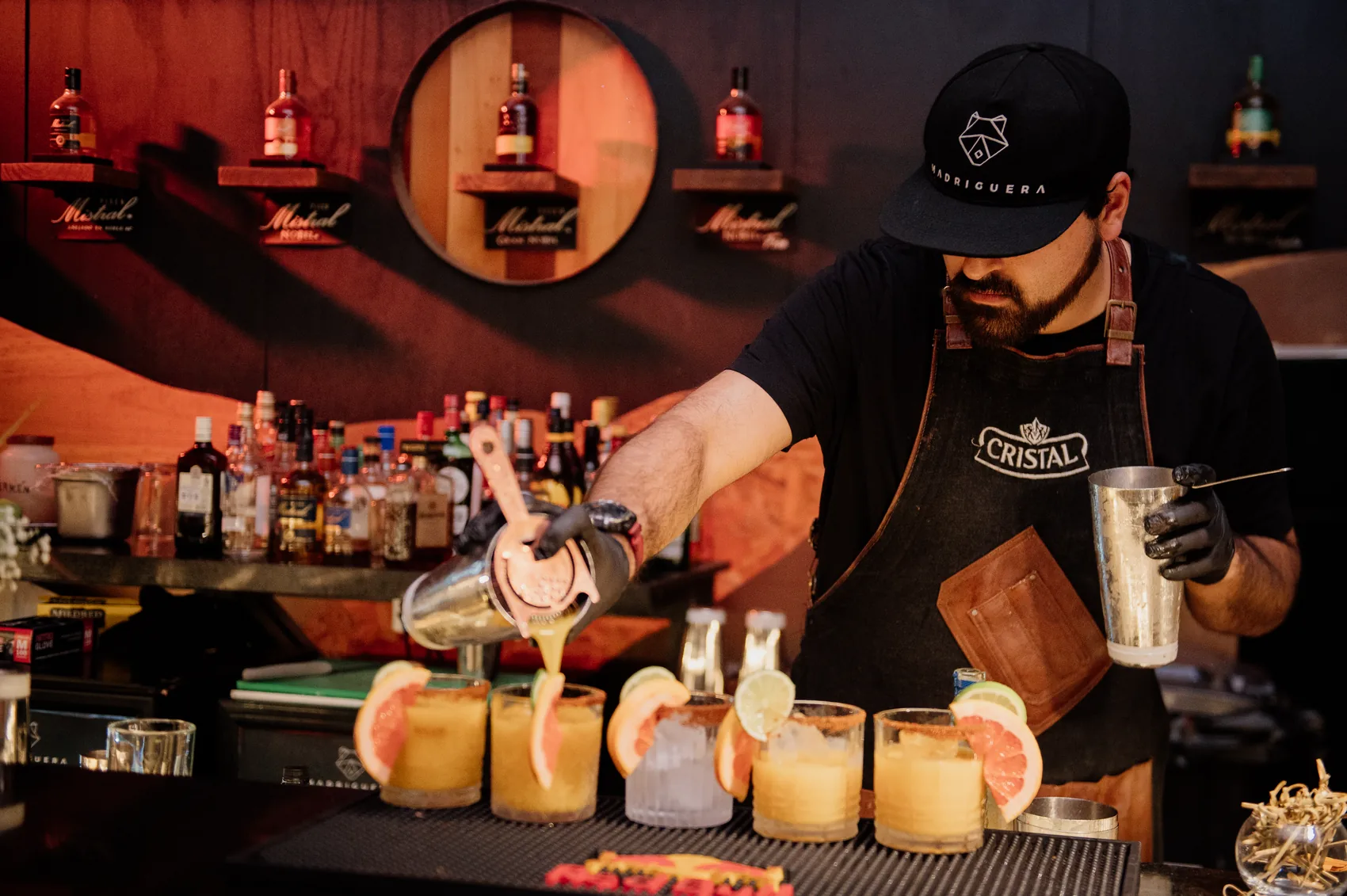 Barra móvil de Leo Bartender montada para un evento, servicio disponible en Chiguayante